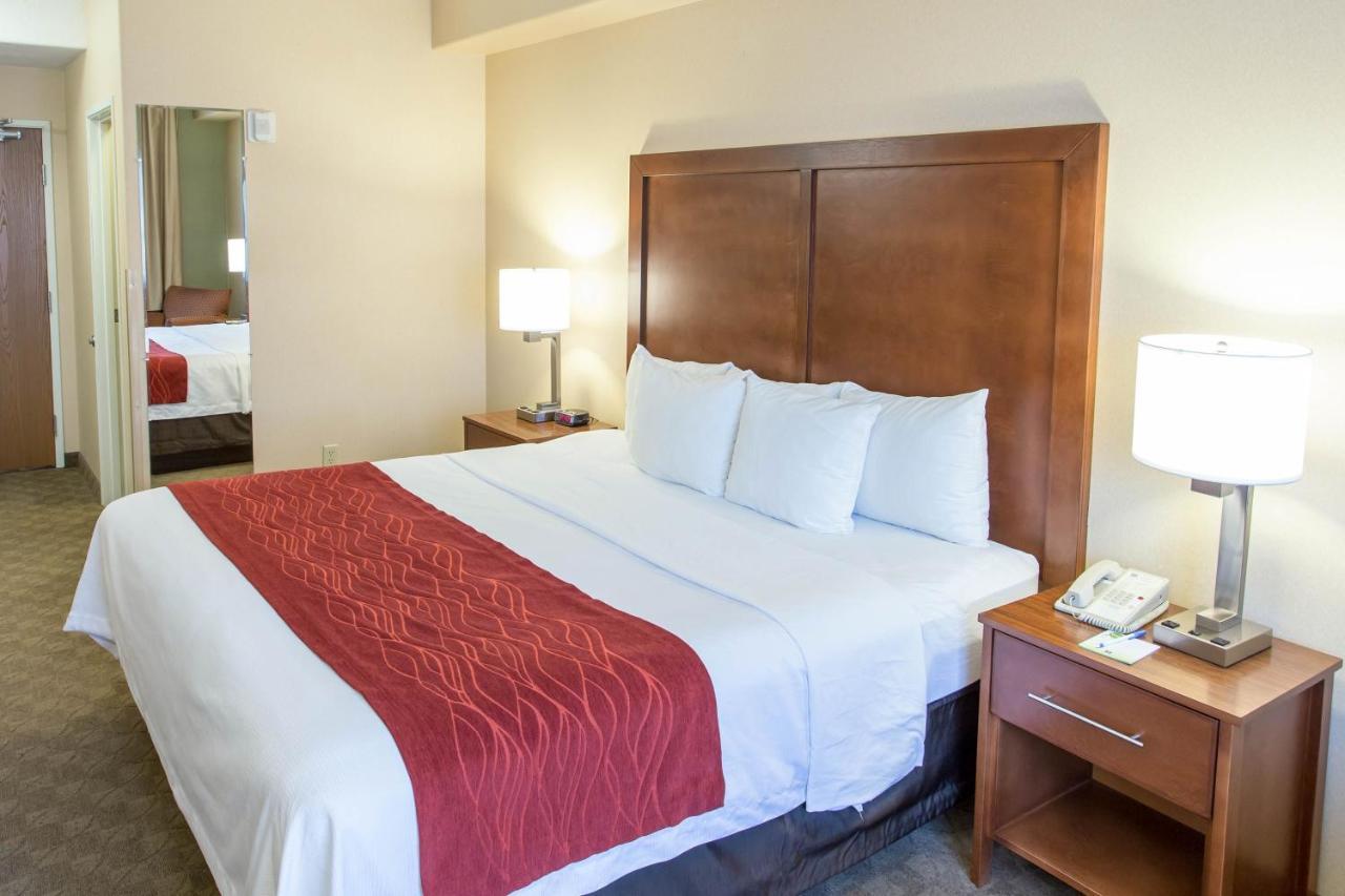 Comfort Inn Fort Morgan Bagian luar foto