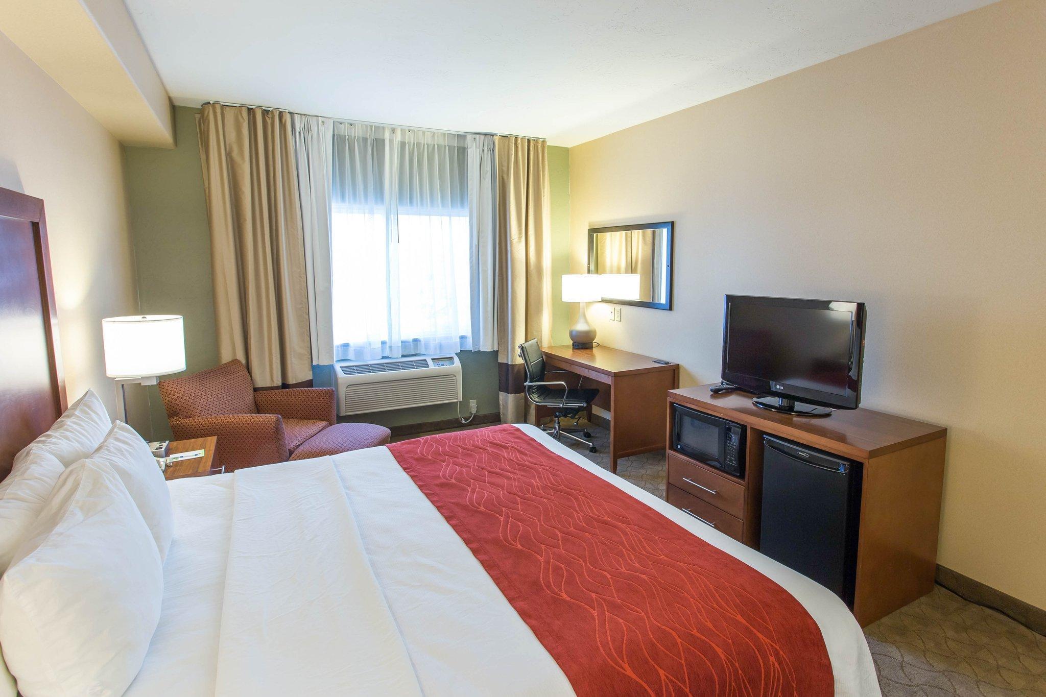 Comfort Inn Fort Morgan Bagian luar foto