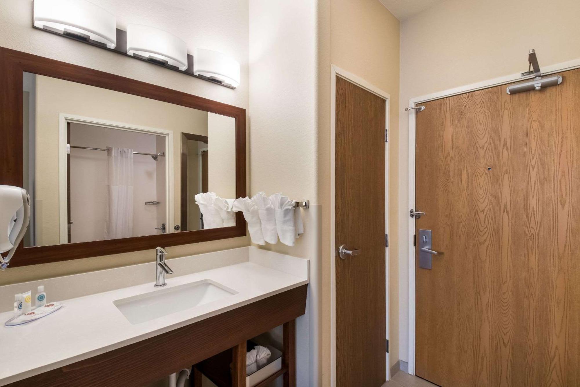 Comfort Inn Fort Morgan Bagian luar foto