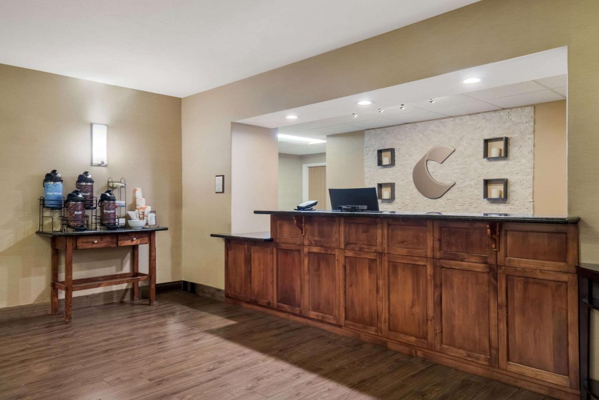 Comfort Inn Fort Morgan Bagian luar foto
