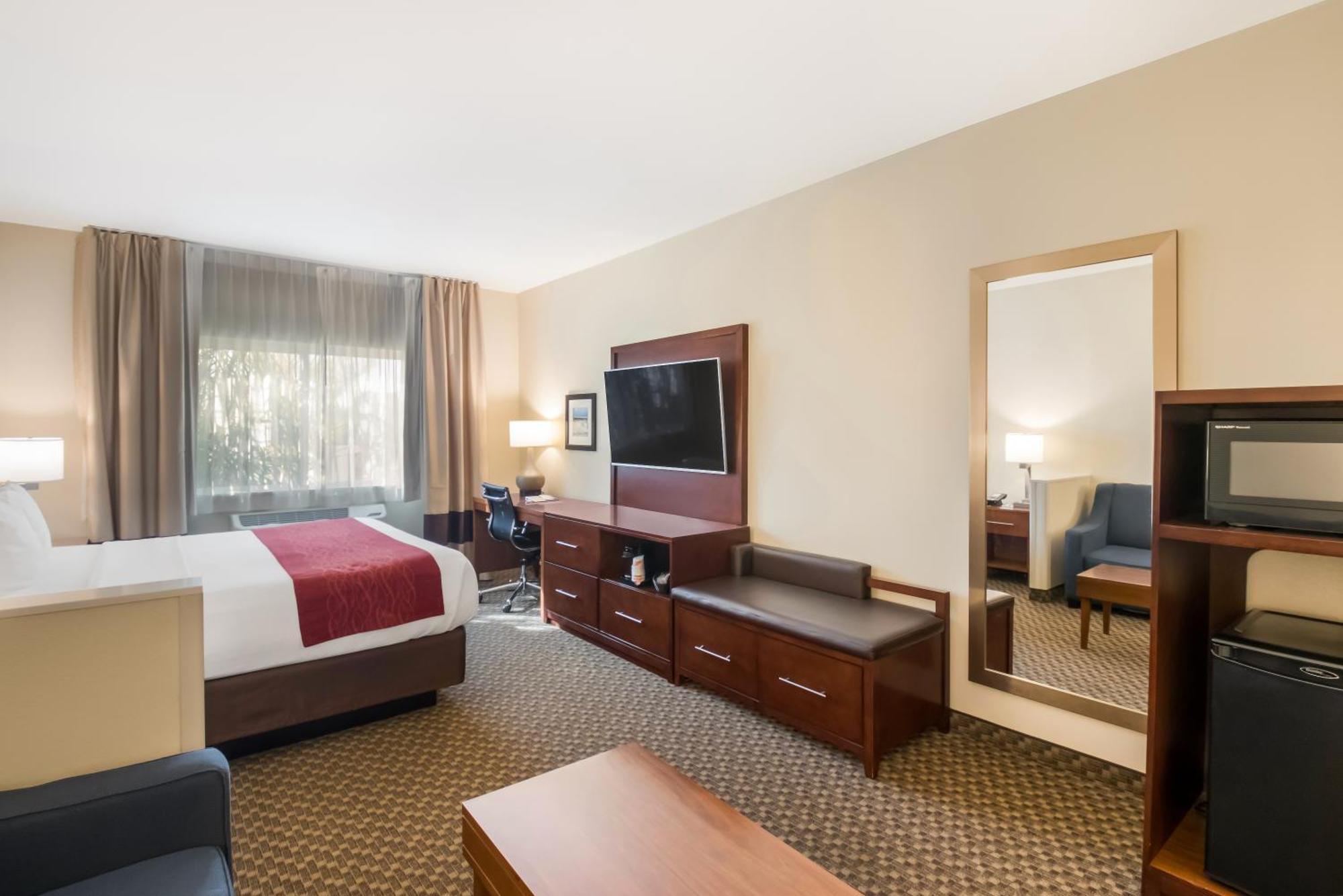 Comfort Inn Fort Morgan Bagian luar foto